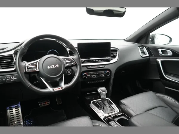 KIA Ceed (2023) — foto 5 van 29