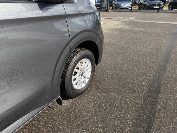 VOLKSWAGEN E-Transporter T7 32 Caravelle Swb (2026) — foto 16 van 24