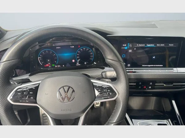 Volkswagen Golf VIII (2023) — foto 25 van 25