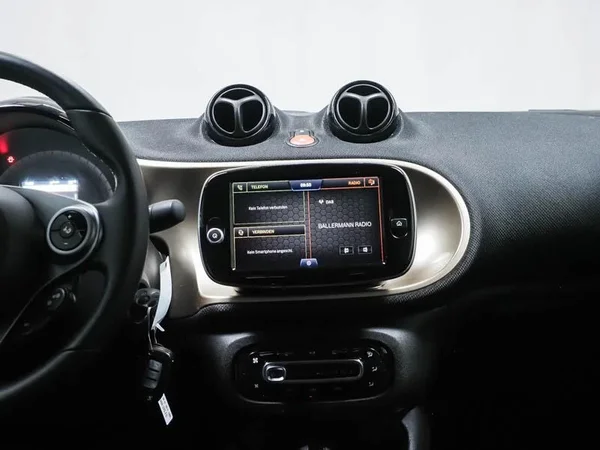 smart Fortwo (2024) — foto 8 van 10