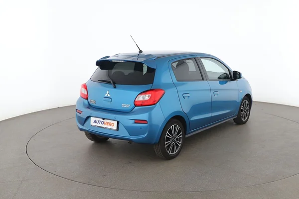 Mitsubishi Space Star (2019) — foto 12 van 16