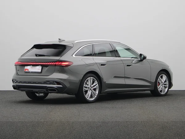 AUDI A5 Avant (2024) — foto 12 van 30
