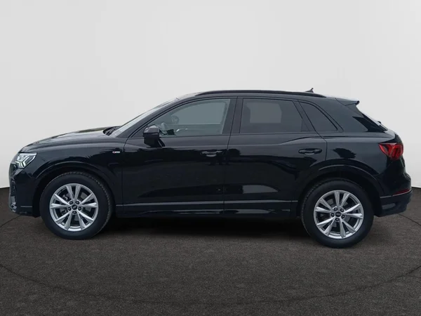 AUDI Q3 (2025) — foto 2 van 20
