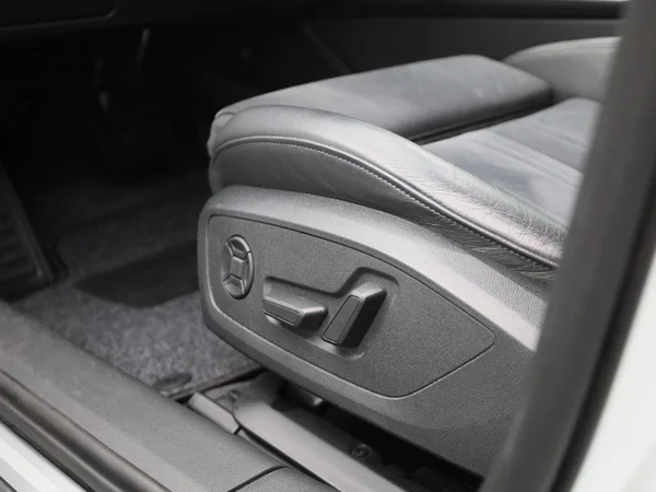 Audi A6 (2022) — foto 29 van 45