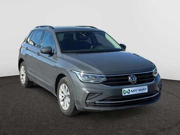 VOLKSWAGEN Tiguan (2022) — foto 22 van 23