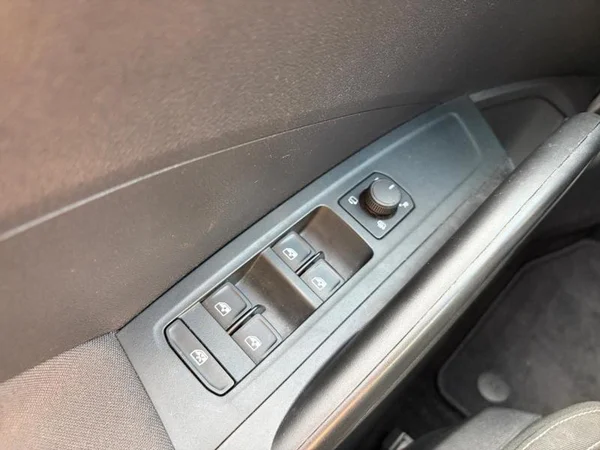 SKODA Fabia (2024) — foto 10 van 31
