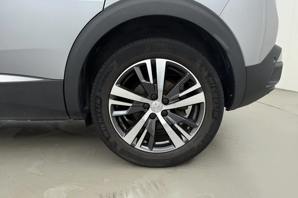 Peugeot 3008 (2023) — foto 21 van 24