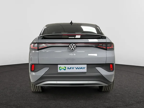 VOLKSWAGEN ID.5 (2025) — foto 11 van 15