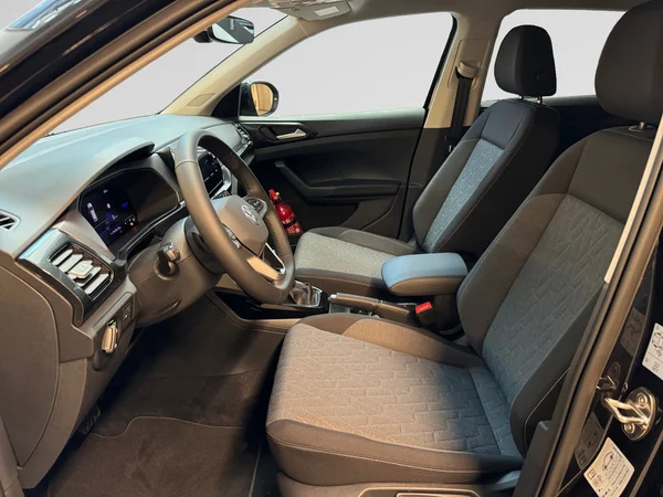 VOLKSWAGEN T-Cross (2025) — foto 2 van 23