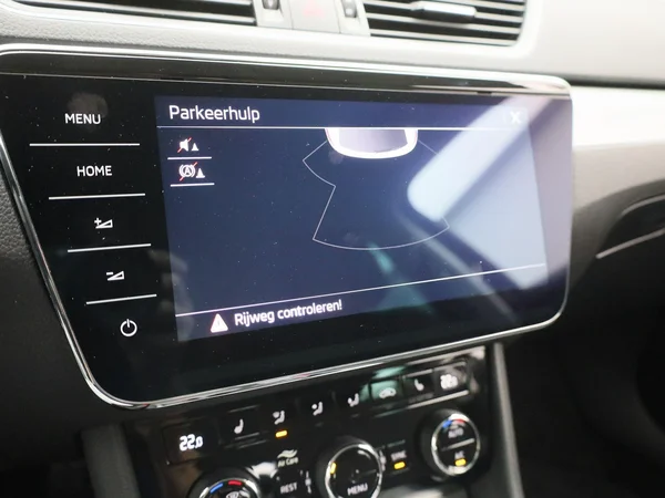Škoda Superb (2024) — foto 27 van 40