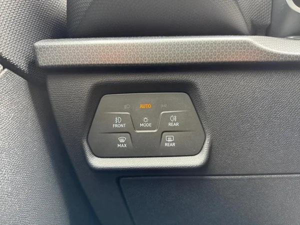 SEAT Leon ST (2021) — foto 4 van 26
