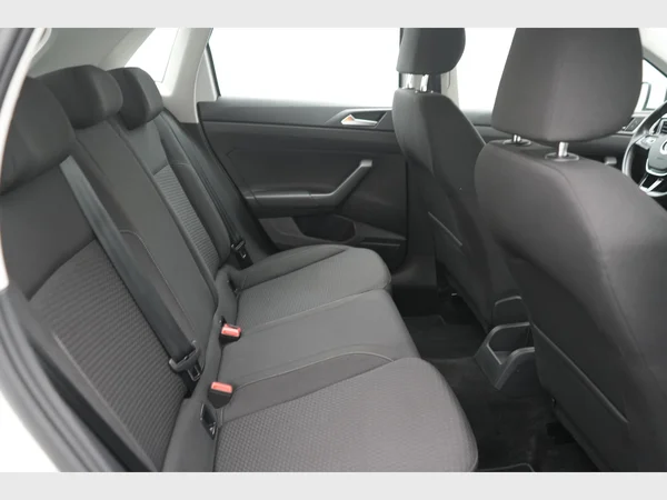 VOLKSWAGEN Polo (2021) — foto 9 van 24