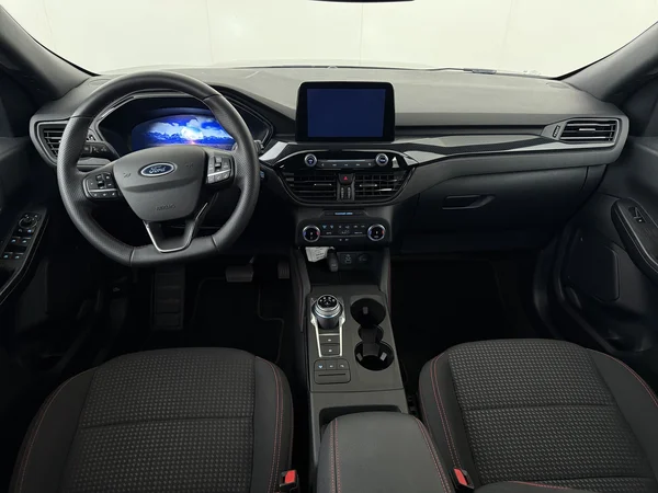 FORD Kuga (2023) — foto 29 van 29