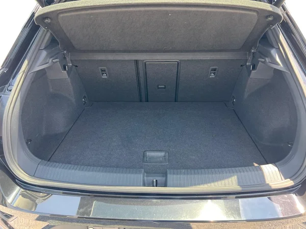 VOLKSWAGEN T-Roc (2022) — foto 6 van 18