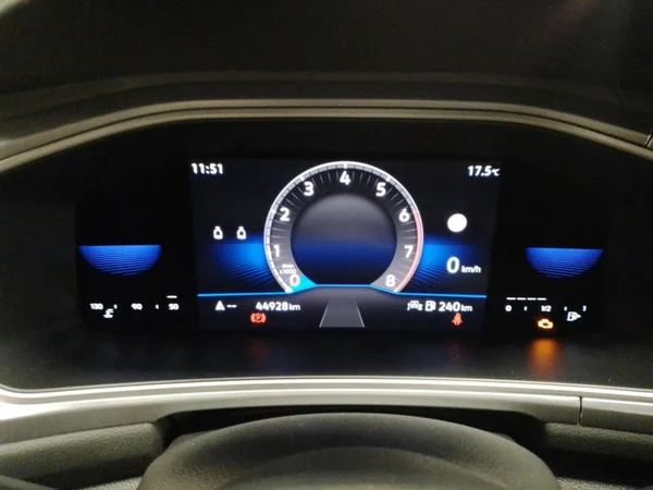 VOLKSWAGEN T-Roc Cabriolet (2022) — foto 6 van 23