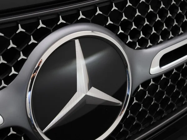 Mercedes-Benz GLC (2025) — foto 36 van 53