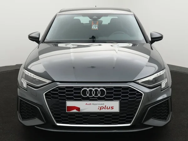 AUDI A3 Sportback (2024) — foto 18 van 23