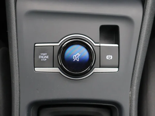 VOLKSWAGEN Tiguan (2025) — foto 15 van 27