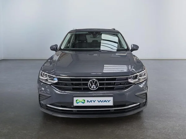 VOLKSWAGEN Tiguan Dsl (2021) — foto 23 van 32