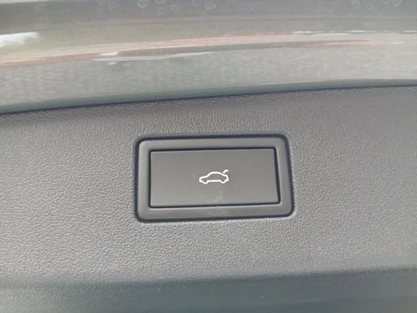 VOLKSWAGEN Tiguan (2026) — foto 6 van 14