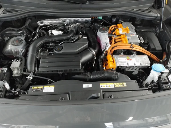 VOLKSWAGEN Tayron eHybrid (PHEV) (2025) — foto 13 van 15