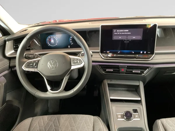 VOLKSWAGEN Tayron (2025) — foto 2 van 23