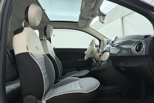 Fiat 500 (2018) — foto 19 van 21