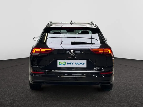VOLKSWAGEN Golf VIII SW (2023) — foto 5 van 16