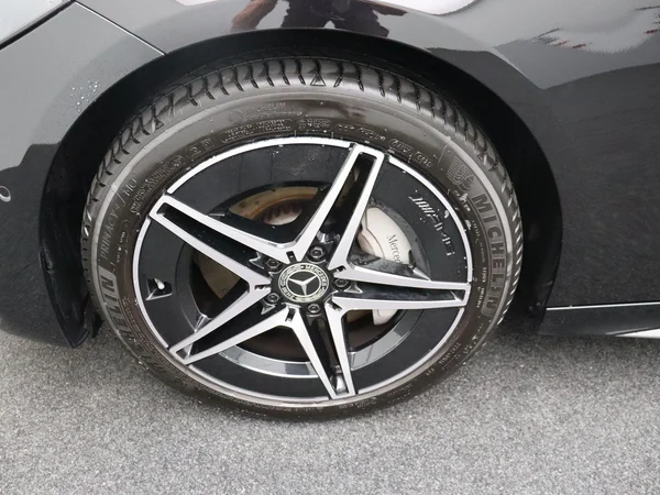 Mercedes-Benz C-Klasse (2025) — foto 24 van 26
