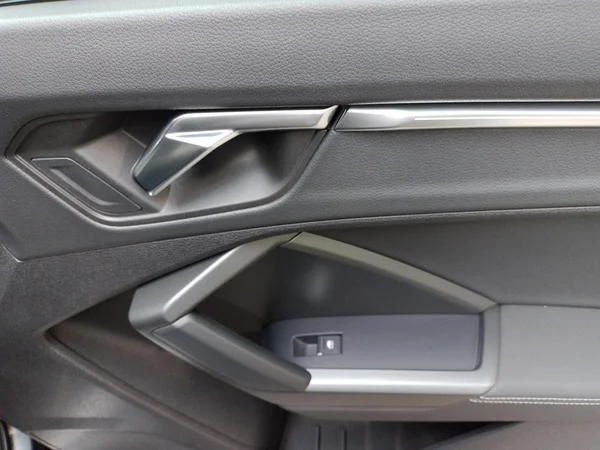AUDI Q3 (2019) — foto 8 van 22
