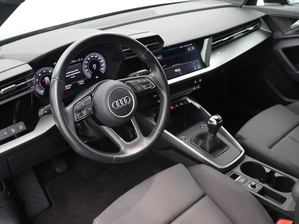 AUDI A3 Sportback (2021) — foto 8 van 28