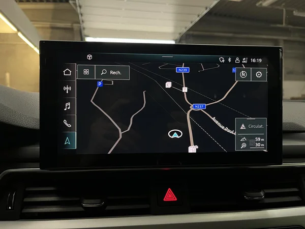 AUDI A4 Dsl (2020) — foto 16 van 16