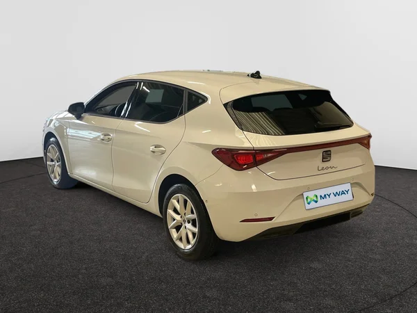 SEAT Leon (2022) — foto 13 van 19