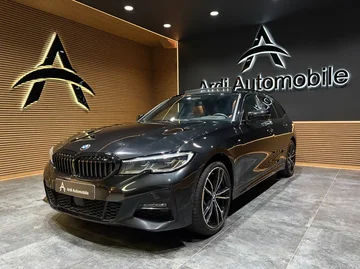Bmw 330 5d99799f-2421-466f-ba85-42592766d38e