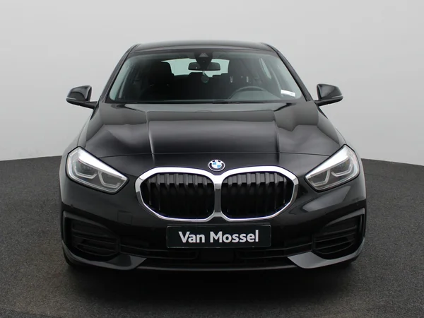 BMW 1 Reeks (2022) — foto 23 van 39