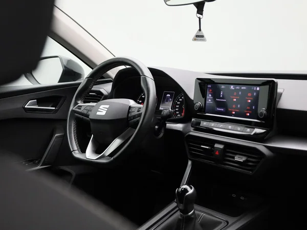 SEAT Leon (2023) — foto 28 van 37
