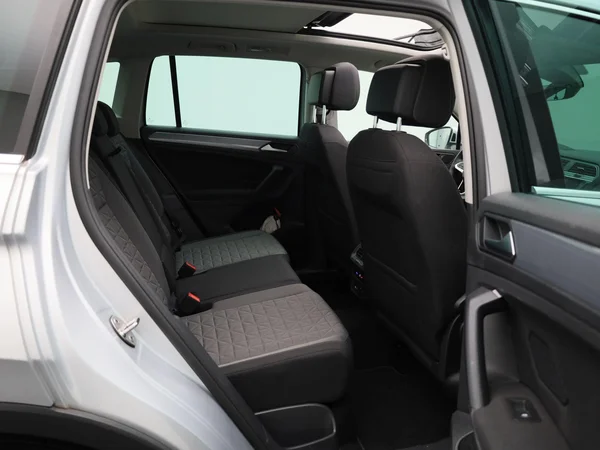Volkswagen Tiguan (2022) — foto 35 van 48