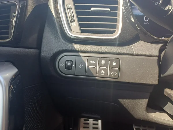 Kia XCeed (2025) — foto 9 van 23