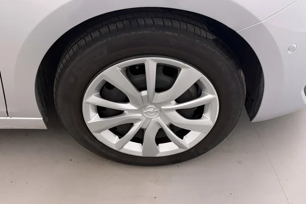 Opel Corsa (2025) — foto 16 van 30