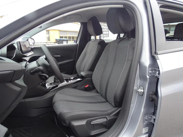 Peugeot 208 (2025) — foto 3 van 26
