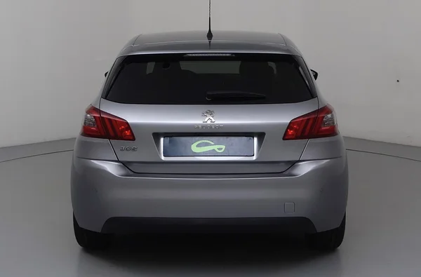 Peugeot 308 (2021) — foto 24 van 29