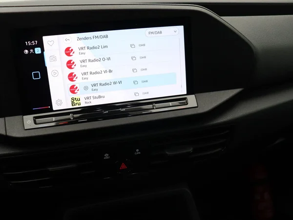 Volkswagen Caddy (2023) — foto 6 van 25
