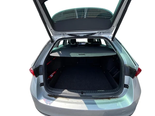 SKODA Octavia Combi (2025) — foto 14 van 24