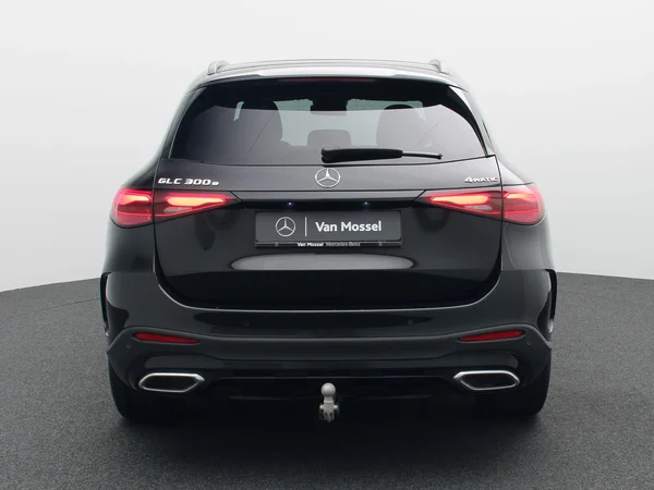 Mercedes-Benz GLC (2024) — foto 32 van 36