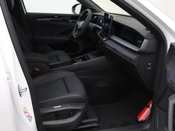 VOLKSWAGEN Tayron (2025) — foto 24 van 31