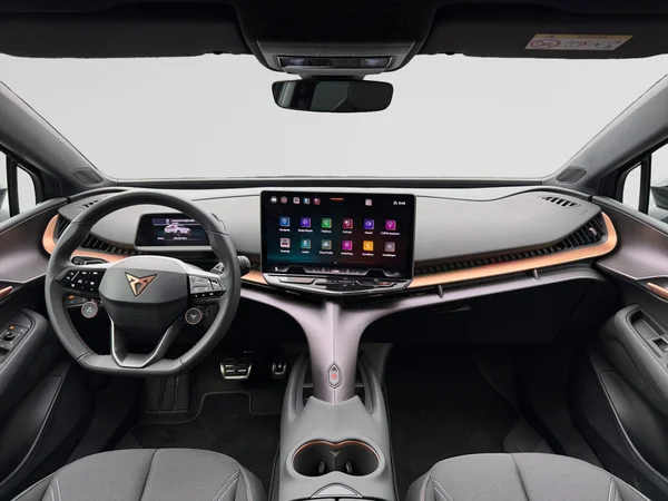CUPRA Tavascan (2025) — foto 17 van 20
