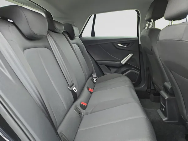 AUDI Q2 (2023) — foto 2 van 14