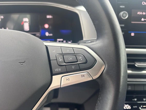 VOLKSWAGEN T-Roc Cabriolet (2023) — foto 6 van 22