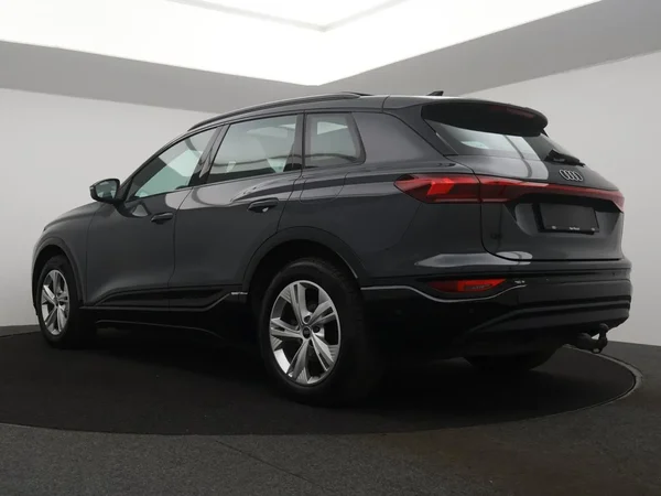 Audi Q6 e-tron (2025) — foto 5 van 29