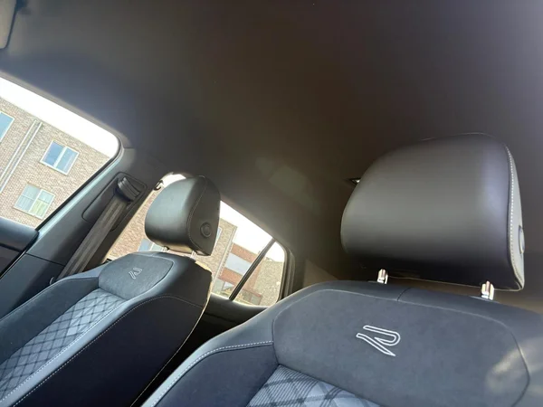 VOLKSWAGEN T-Cross (2026) — foto 17 van 24